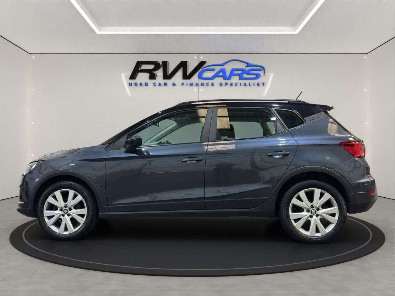 A 2021 SEAT ARONA 1.0 TSI SE Technology SUV 5dr Petrol DSG Euro 6 (s/s) (110 ps) A 2021 SEAT ARONA 1.0 TSI SE Technology SUV 5dr Petrol DSG Euro 6 (s/s) (110 ps)