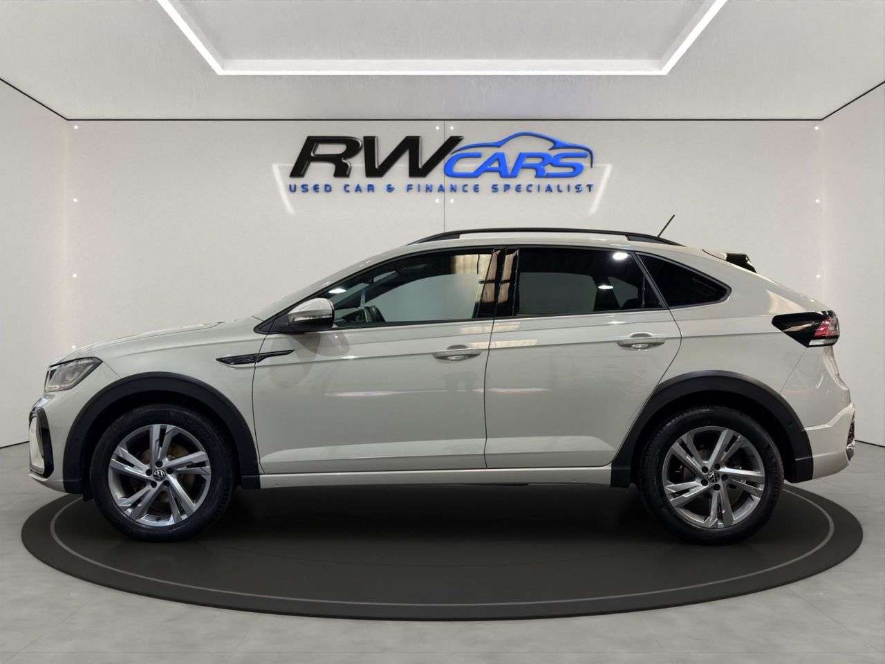 A 2023 VOLKSWAGEN TAIGO 1.0 TSI R-Line SUV 5dr Petrol DSG Euro 6 (s/s) (110 ps) A 2023 VOLKSWAGEN TAIGO 1.0 TSI R-Line SUV 5dr Petrol DSG Euro 6 (s/s) (110 ps)