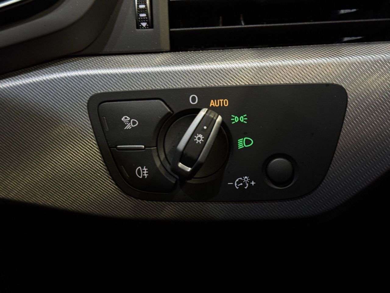 2023 AUDI A4 AVANT 2023 AUDI A4 AVANT