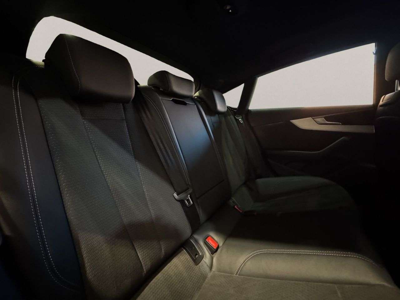 2022 AUDI A5 2022 AUDI A5