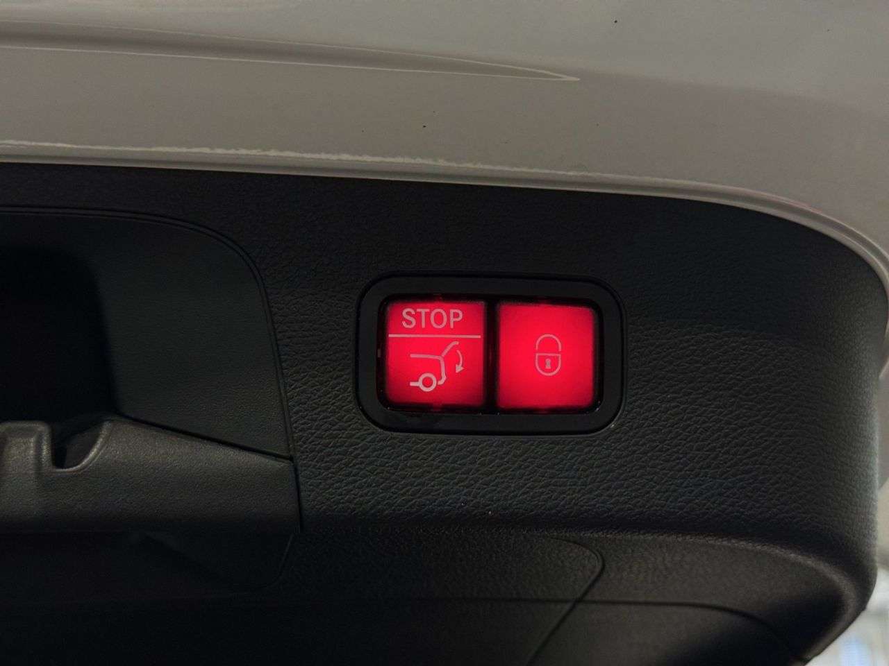 2020 MERCEDES-BENZ EQC 2020 MERCEDES-BENZ EQC