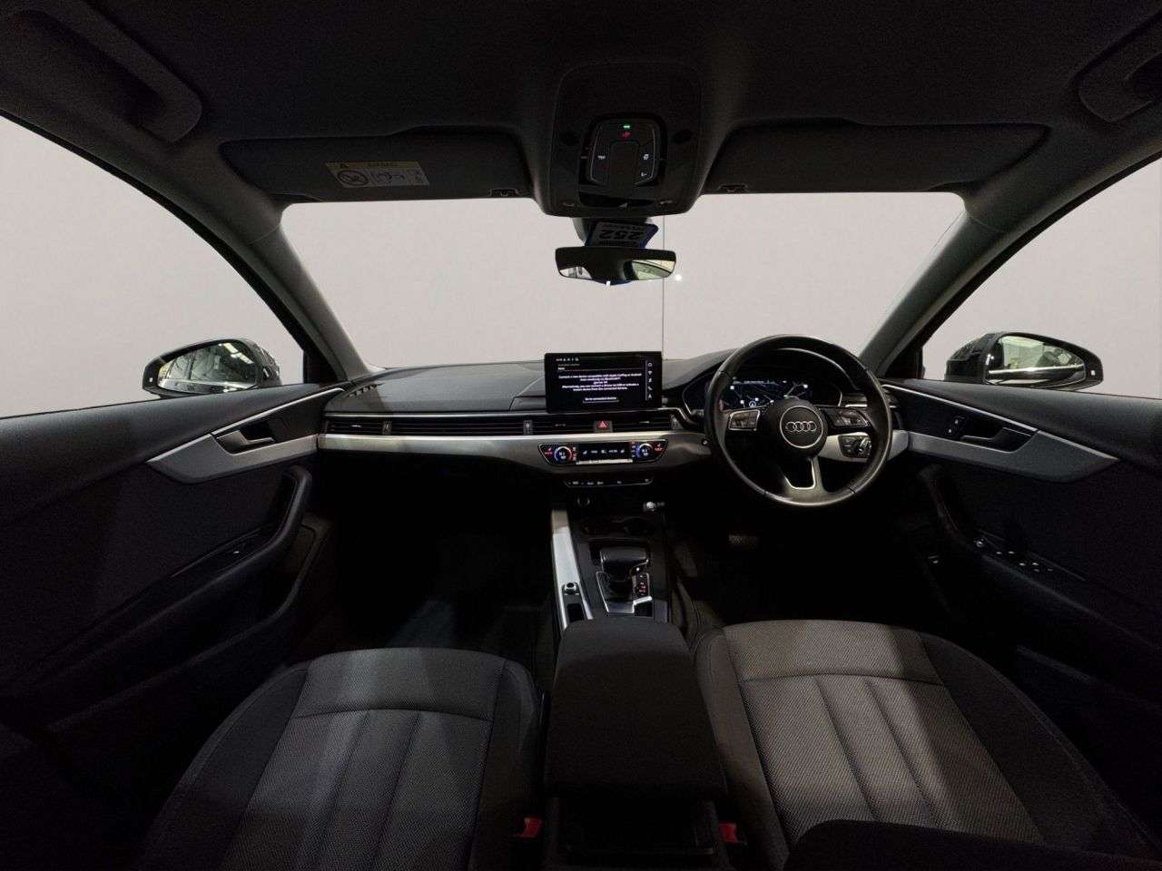 2023 AUDI A4 2023 AUDI A4