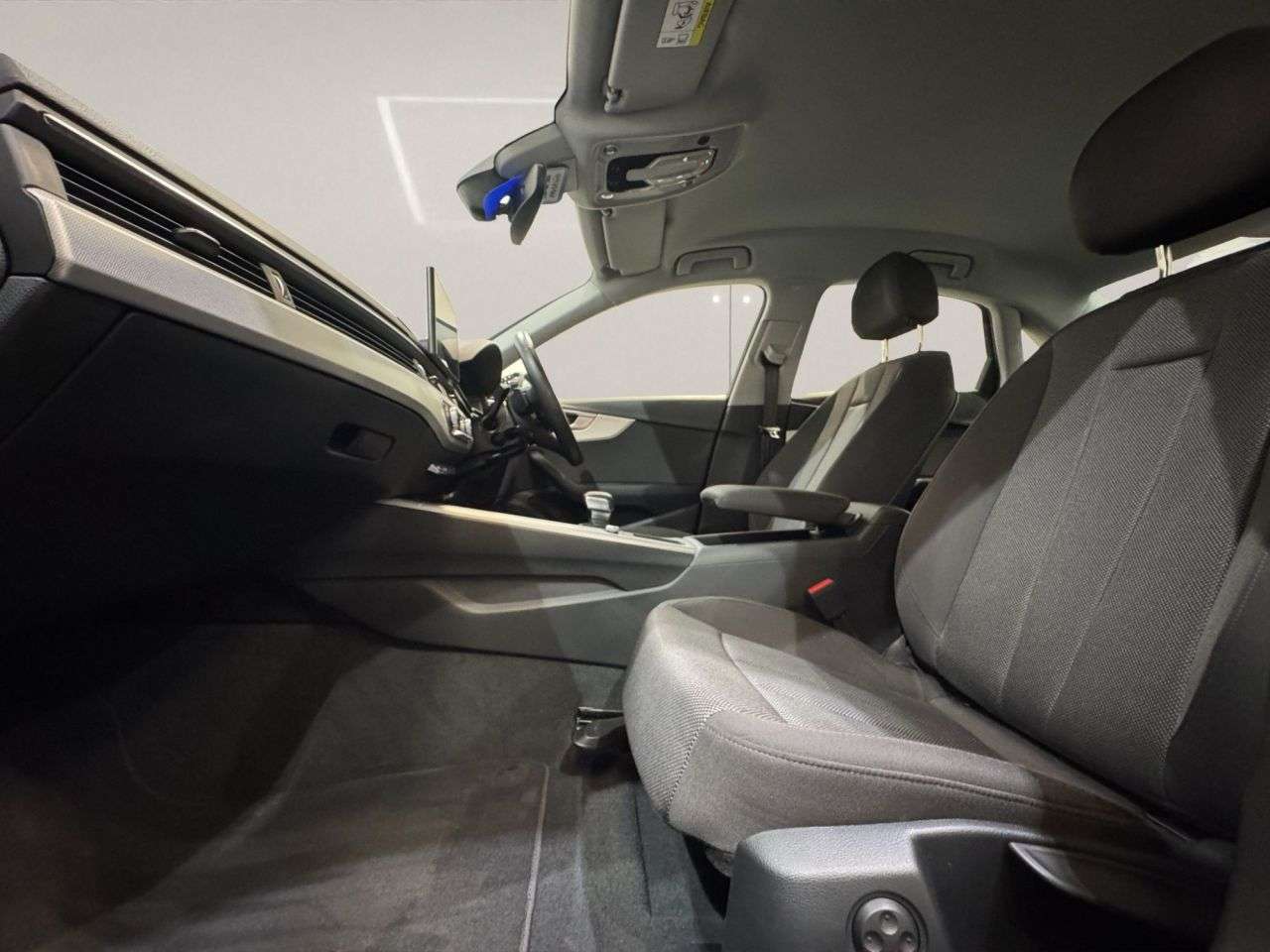 2023 AUDI A4 2023 AUDI A4