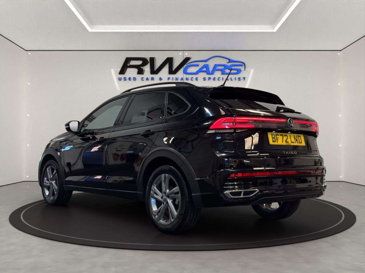 A 2022 VOLKSWAGEN TAIGO 1.0 TSI R-Line SUV 5dr Petrol Manual Euro 6 (s/s) (110 ps) A 2022 VOLKSWAGEN TAIGO 1.0 TSI R-Line SUV 5dr Petrol Manual Euro 6 (s/s) (110 ps)