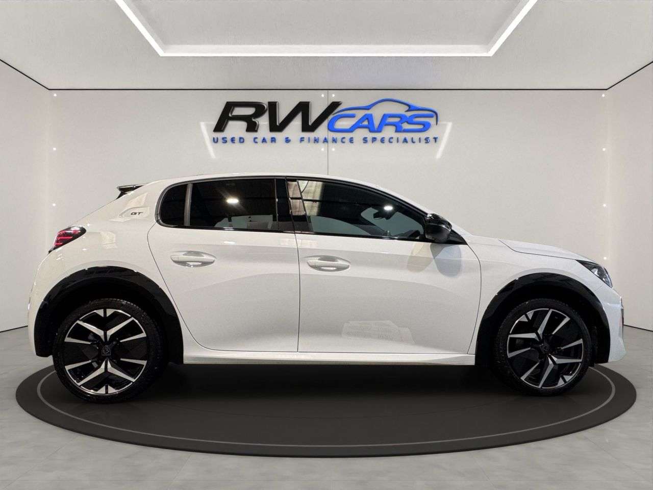 2024 PEUGEOT 208 2024 PEUGEOT 208