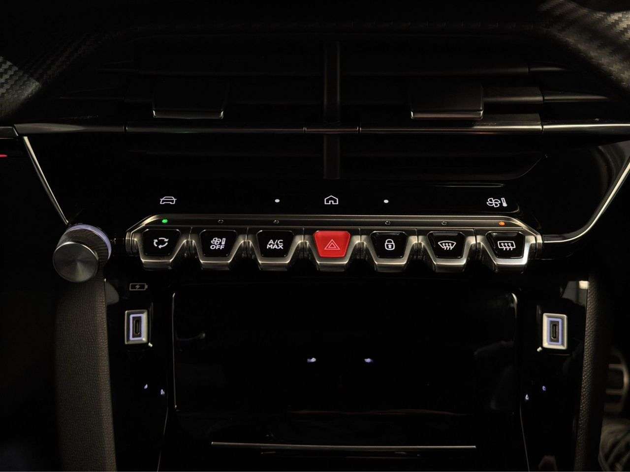 2024 PEUGEOT 208 2024 PEUGEOT 208