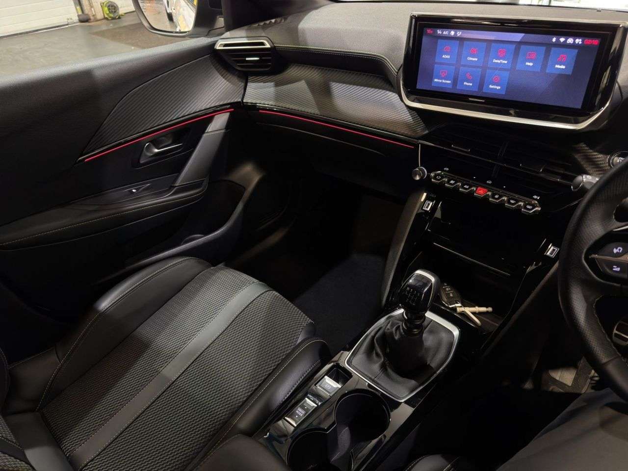 2024 PEUGEOT 208 2024 PEUGEOT 208