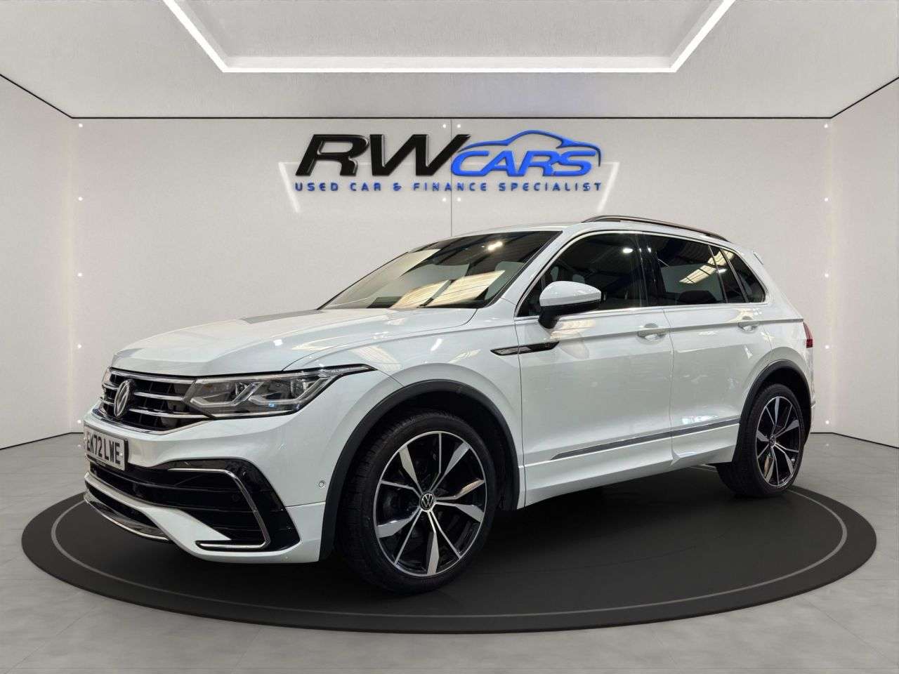 A 2022 VOLKSWAGEN TIGUAN 1.5 TSI R-Line SUV 5dr Petrol DSG Euro 6 (s/s) (150 ps) A 2022 VOLKSWAGEN TIGUAN 1.5 TSI R-Line SUV 5dr Petrol DSG Euro 6 (s/s) (150 ps)