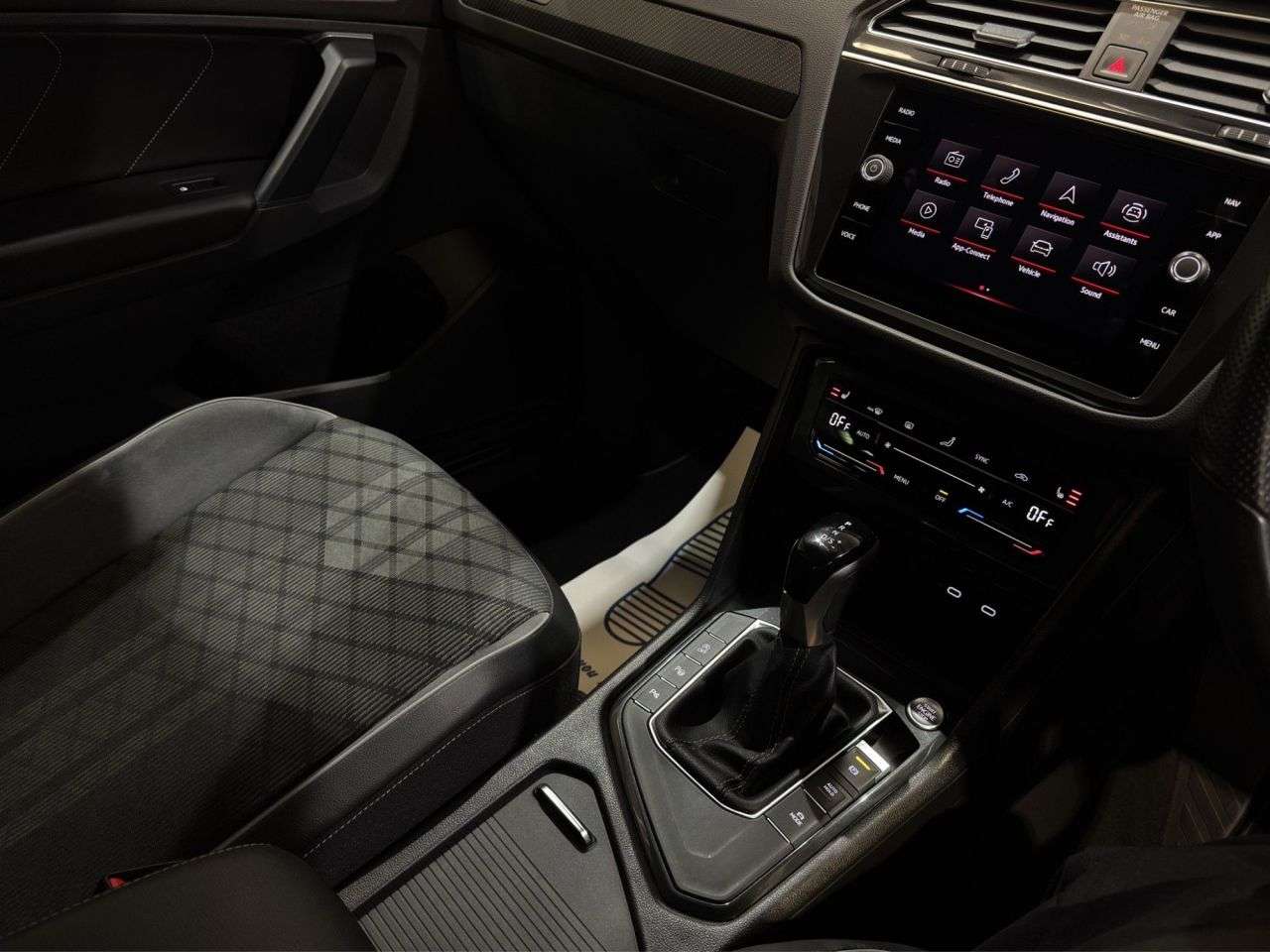 2022 VOLKSWAGEN TIGUAN 2022 VOLKSWAGEN TIGUAN