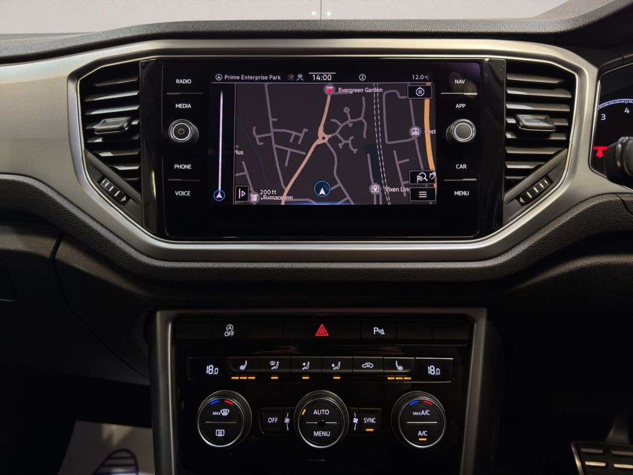 2021 VOLKSWAGEN T-ROC 2021 VOLKSWAGEN T-ROC