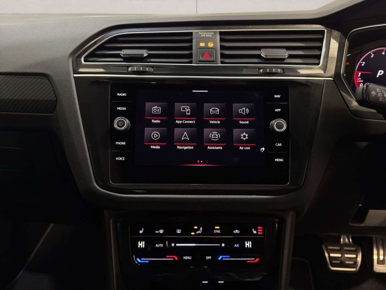 2023 VOLKSWAGEN TIGUAN 2023 VOLKSWAGEN TIGUAN