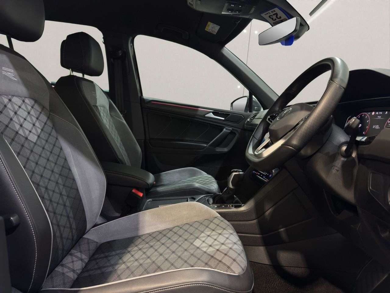 2023 VOLKSWAGEN TIGUAN 2023 VOLKSWAGEN TIGUAN