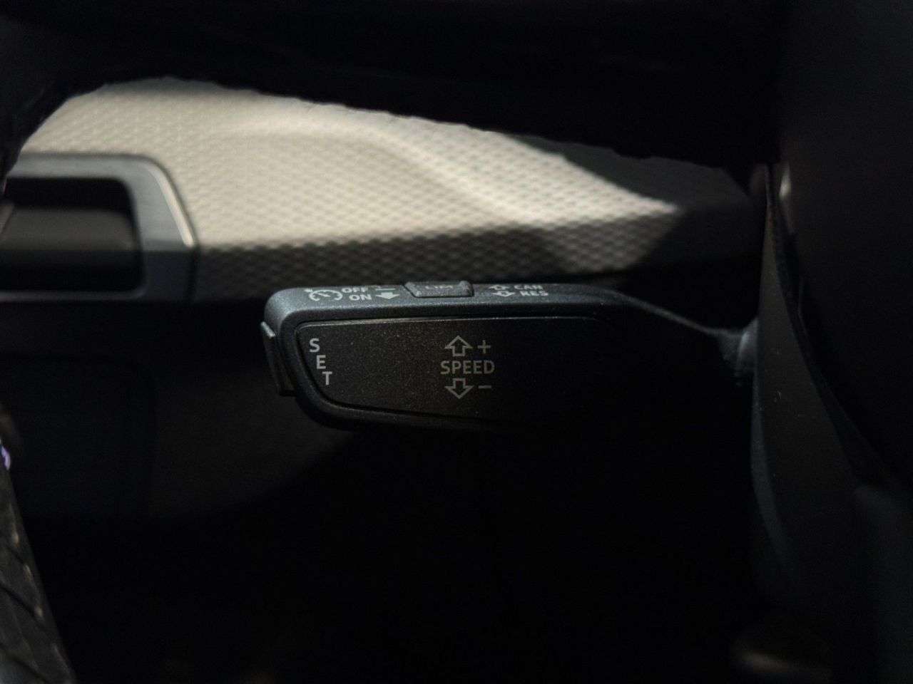 2023 AUDI Q2 2023 AUDI Q2