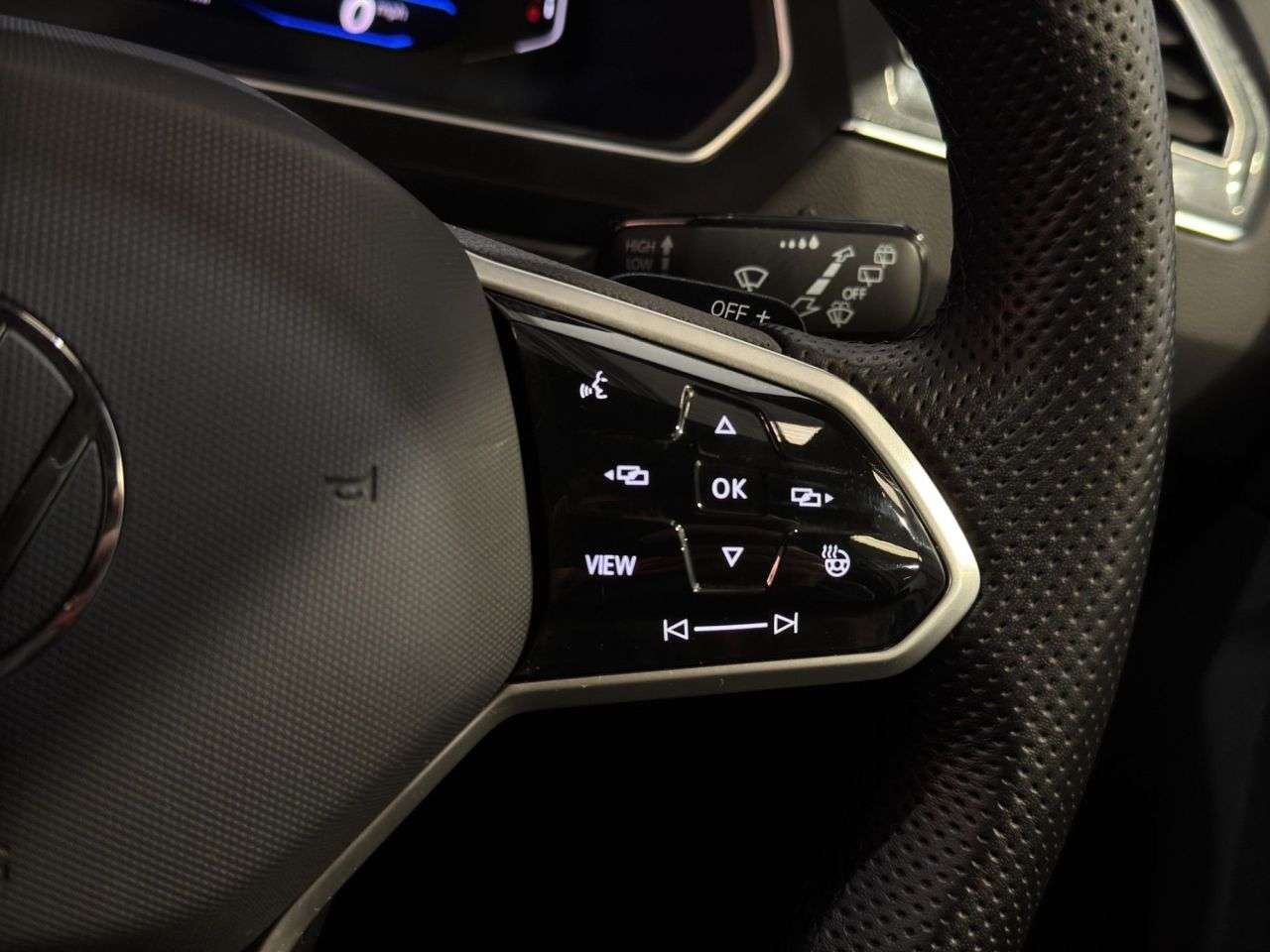 2023 VOLKSWAGEN TIGUAN 2023 VOLKSWAGEN TIGUAN