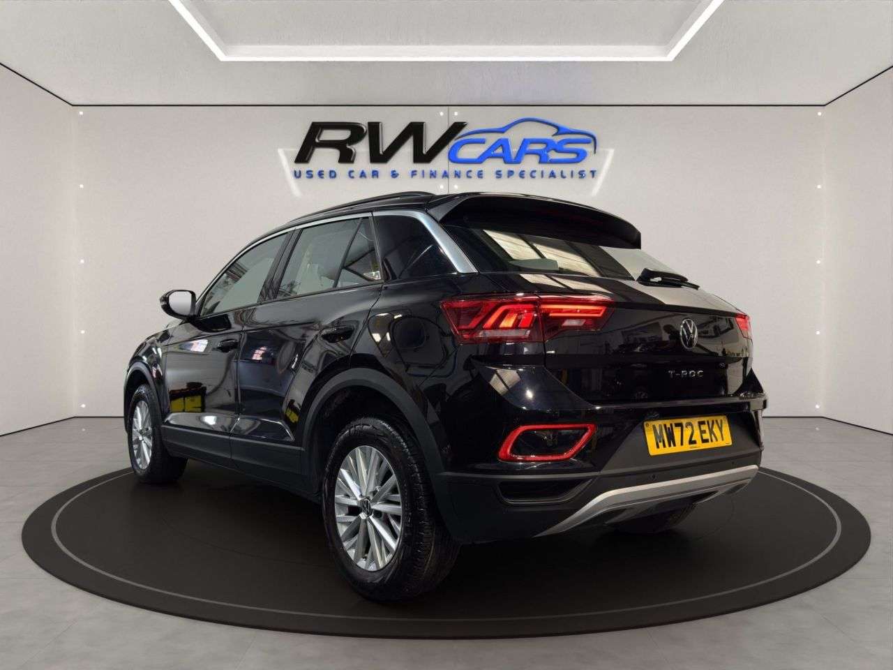 A 2022 VOLKSWAGEN T-ROC 1.5 TSI Life SUV 5dr Petrol DSG Euro 6 (s/s) (150 ps) A 2022 VOLKSWAGEN T-ROC 1.5 TSI Life SUV 5dr Petrol DSG Euro 6 (s/s) (150 ps)