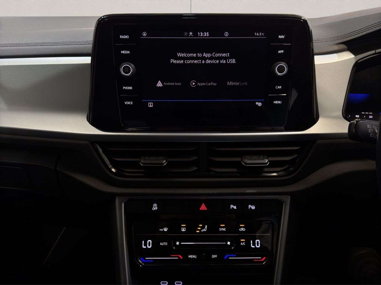 2022 VOLKSWAGEN T-ROC 2022 VOLKSWAGEN T-ROC