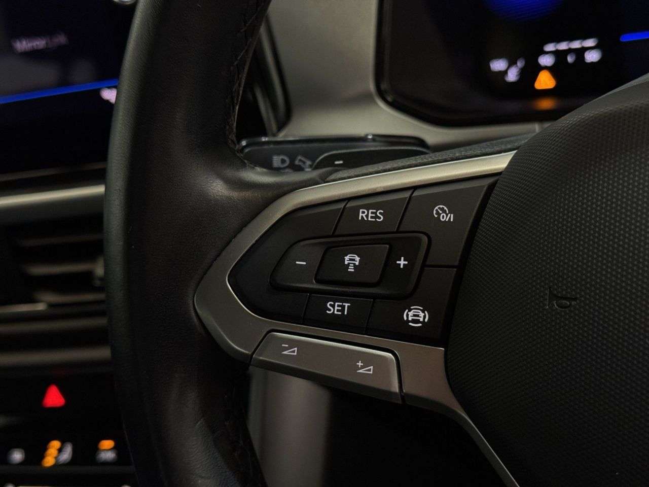 2022 VOLKSWAGEN T-ROC 2022 VOLKSWAGEN T-ROC