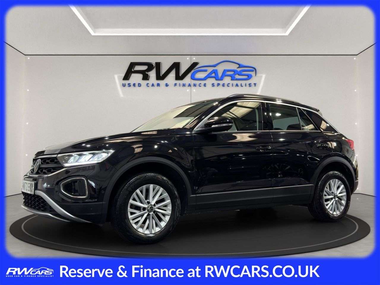 A 2022 VOLKSWAGEN T-ROC 1.5 TSI Life SUV 5dr Petrol DSG Euro 6 (s/s) (150 ps) A 2022 VOLKSWAGEN T-ROC 1.5 TSI Life SUV 5dr Petrol DSG Euro 6 (s/s) (150 ps)