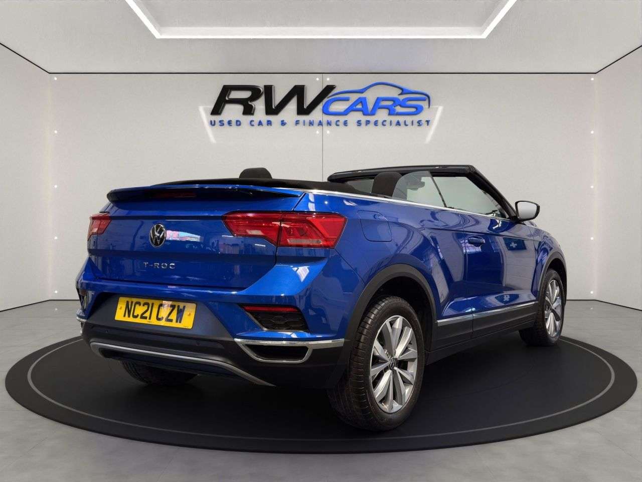 2021 VOLKSWAGEN T-ROC 2021 VOLKSWAGEN T-ROC