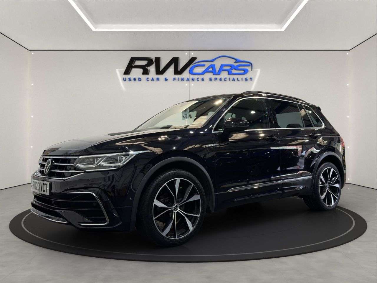 A 2023 VOLKSWAGEN TIGUAN 1.5 TSI R-Line SUV 5dr Petrol DSG Euro 6 (s/s) (150 ps) A 2023 VOLKSWAGEN TIGUAN 1.5 TSI R-Line SUV 5dr Petrol DSG Euro 6 (s/s) (150 ps)