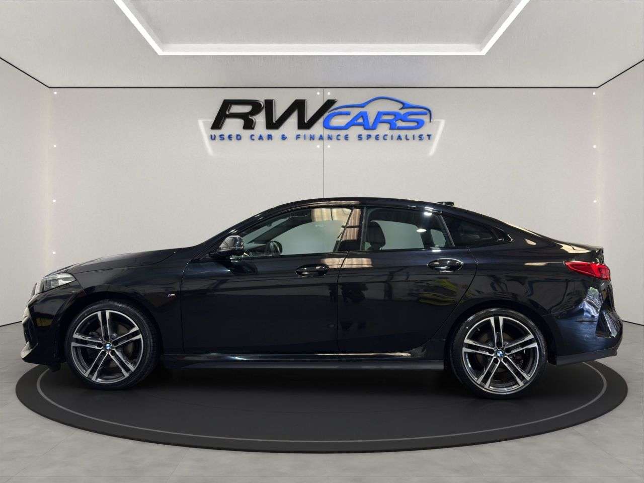 A 2022 BMW 2 SERIES GRAN COUPE 1.5 218i M Sport Saloon 4dr Petrol DCT Euro 6 (s/s) (136 ps) A 2022 BMW 2 SERIES GRAN COUPE 1.5 218i M Sport Saloon 4dr Petrol DCT Euro 6 (s/s) (136 ps)