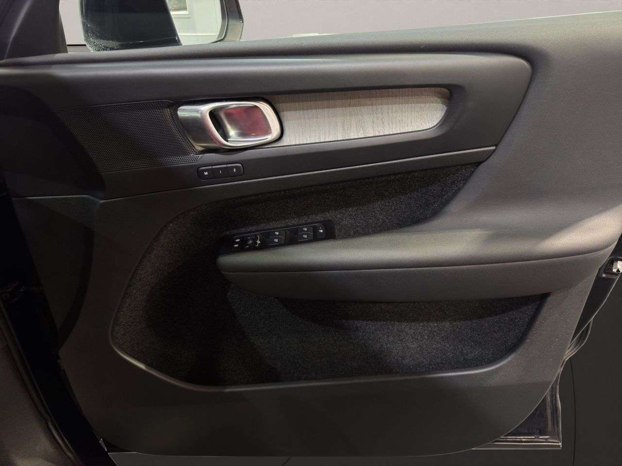 2022 VOLVO XC40 2022 VOLVO XC40