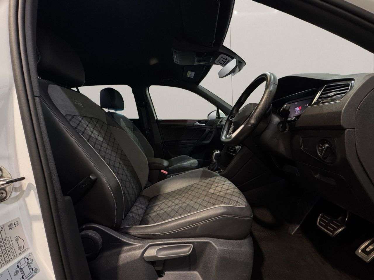 2022 VOLKSWAGEN TIGUAN 2022 VOLKSWAGEN TIGUAN