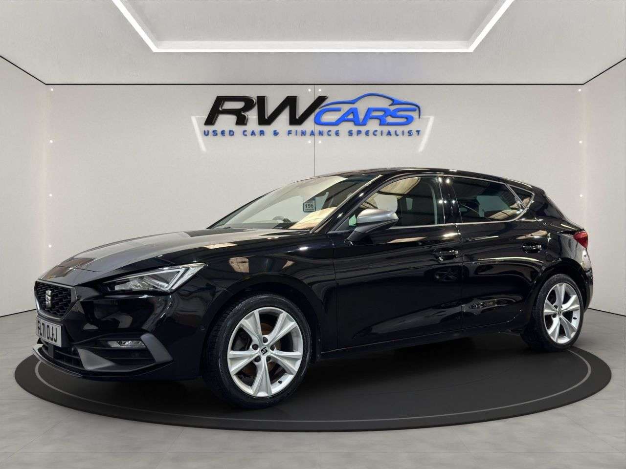 A 2021 SEAT LEON 1.5 TSI EVO FR Hatchback 5dr Petrol Manual Euro 6 (s/s) (130 ps) A 2021 SEAT LEON 1.5 TSI EVO FR Hatchback 5dr Petrol Manual Euro 6 (s/s) (130 ps)