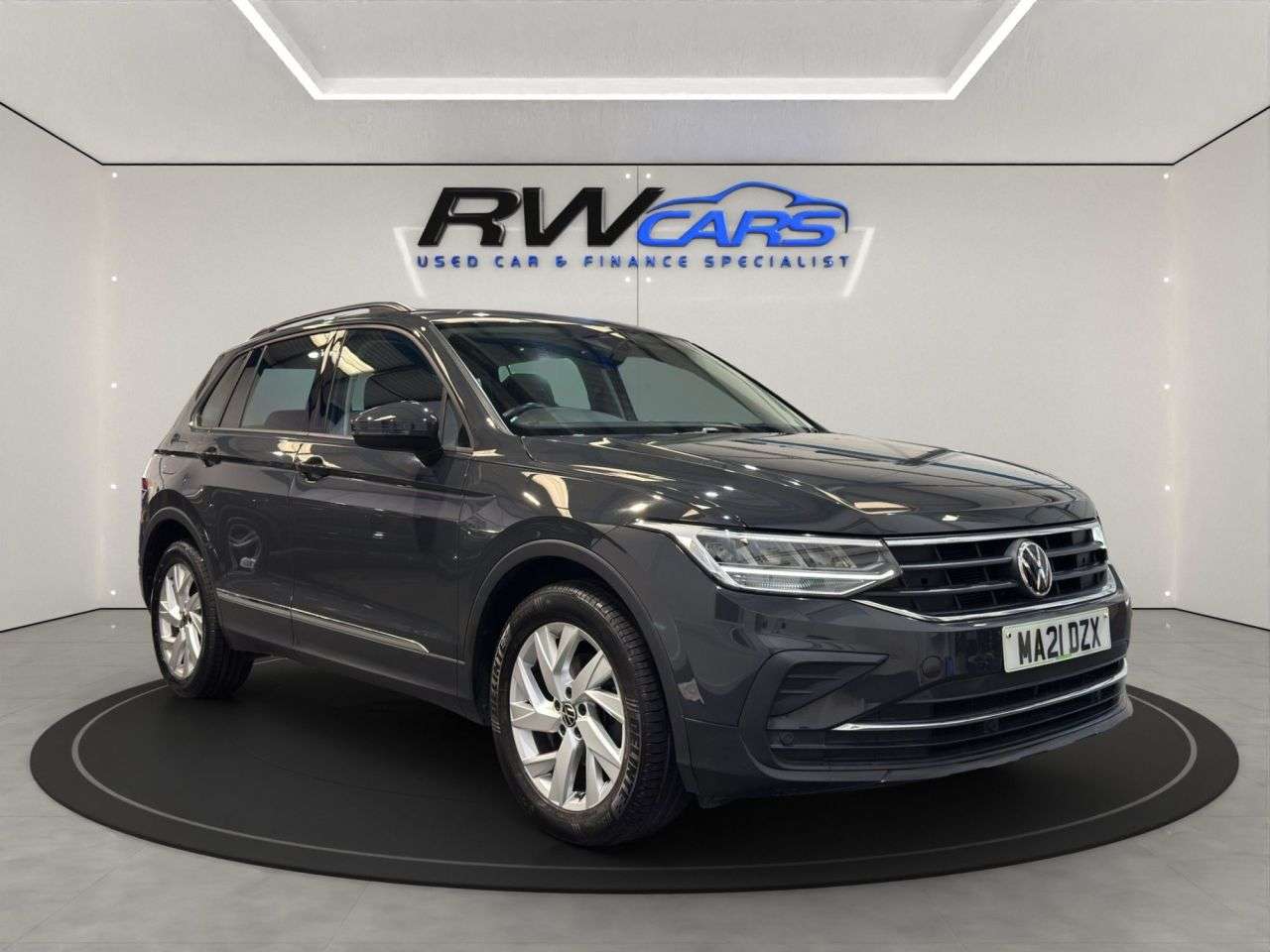2021 VOLKSWAGEN TIGUAN 2021 VOLKSWAGEN TIGUAN