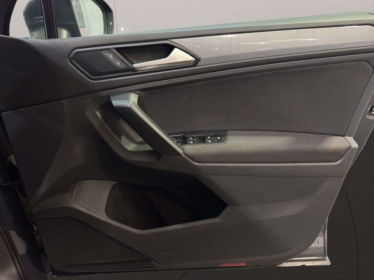 2021 VOLKSWAGEN TIGUAN 2021 VOLKSWAGEN TIGUAN