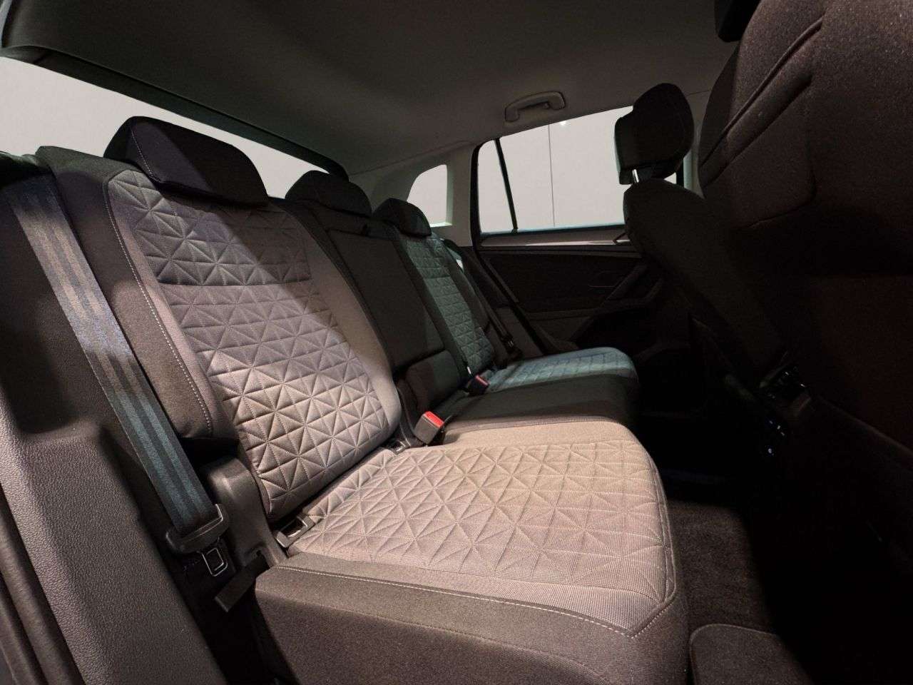 2021 VOLKSWAGEN TIGUAN 2021 VOLKSWAGEN TIGUAN