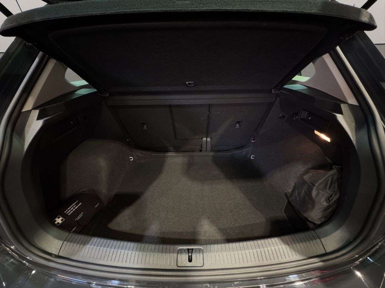 2021 VOLKSWAGEN TIGUAN 2021 VOLKSWAGEN TIGUAN