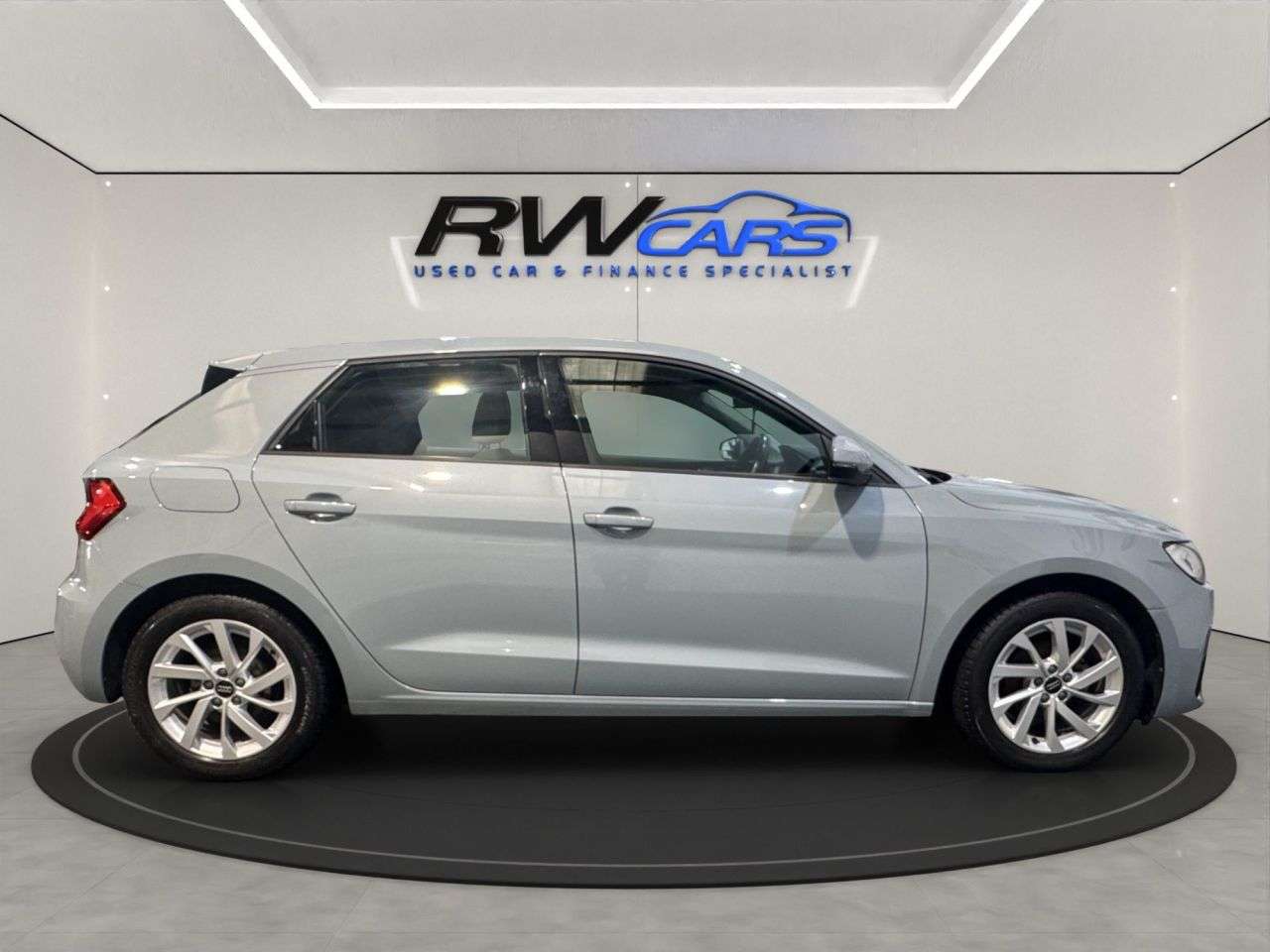 2024 AUDI A1 2024 AUDI A1