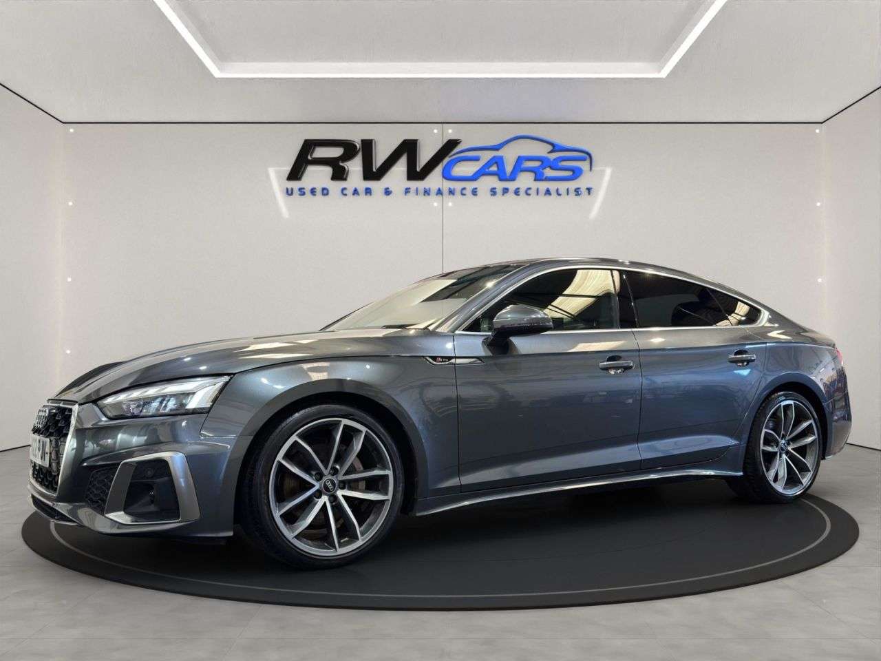 A 2022 AUDI A5 2.0 TFSI 40 S line Sportback 5dr Petrol S Tronic Euro 6 (s/s) (204 ps) A 2022 AUDI A5 2.0 TFSI 40 S line Sportback 5dr Petrol S Tronic Euro 6 (s/s) (204 ps)