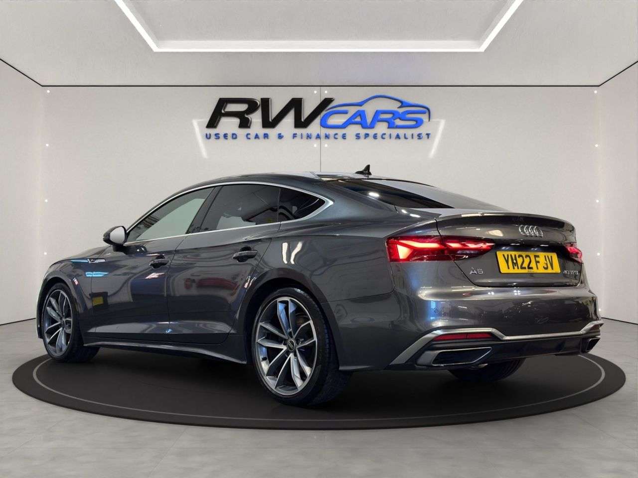 A 2022 AUDI A5 2.0 TFSI 40 S line Sportback 5dr Petrol S Tronic Euro 6 (s/s) (204 ps) A 2022 AUDI A5 2.0 TFSI 40 S line Sportback 5dr Petrol S Tronic Euro 6 (s/s) (204 ps)