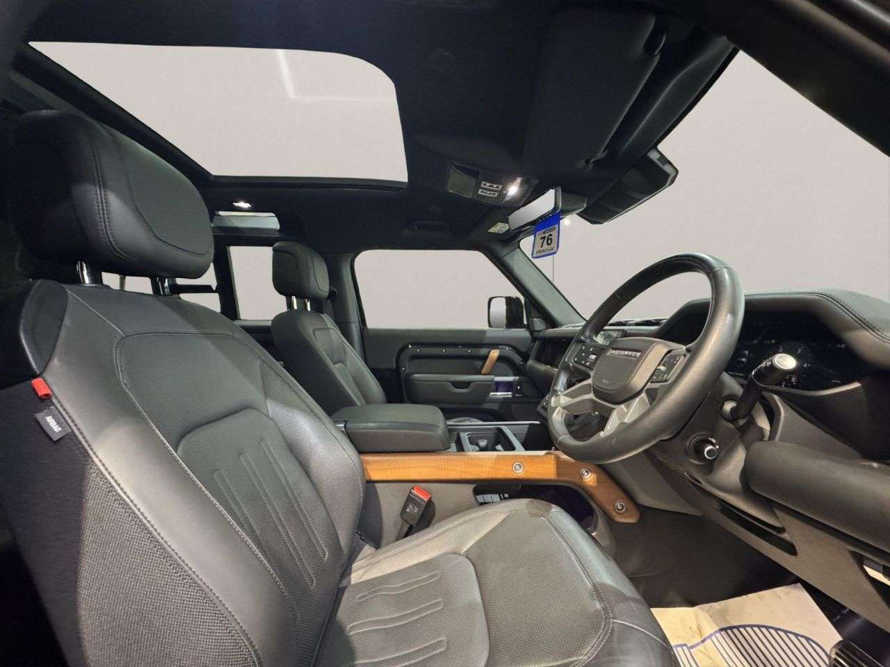 2023 LAND ROVER DEFENDER 2023 LAND ROVER DEFENDER