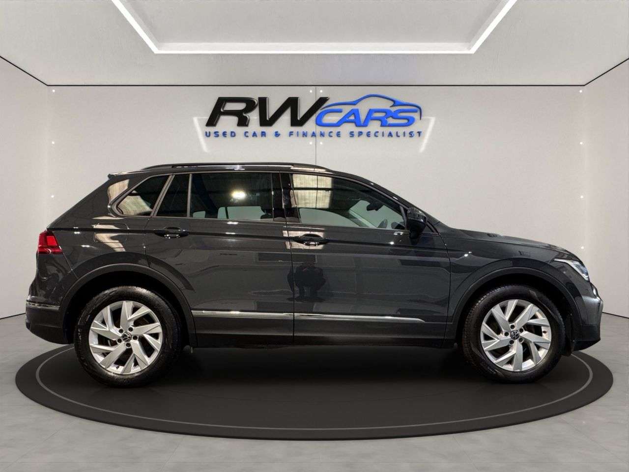 2022 VOLKSWAGEN TIGUAN 2022 VOLKSWAGEN TIGUAN