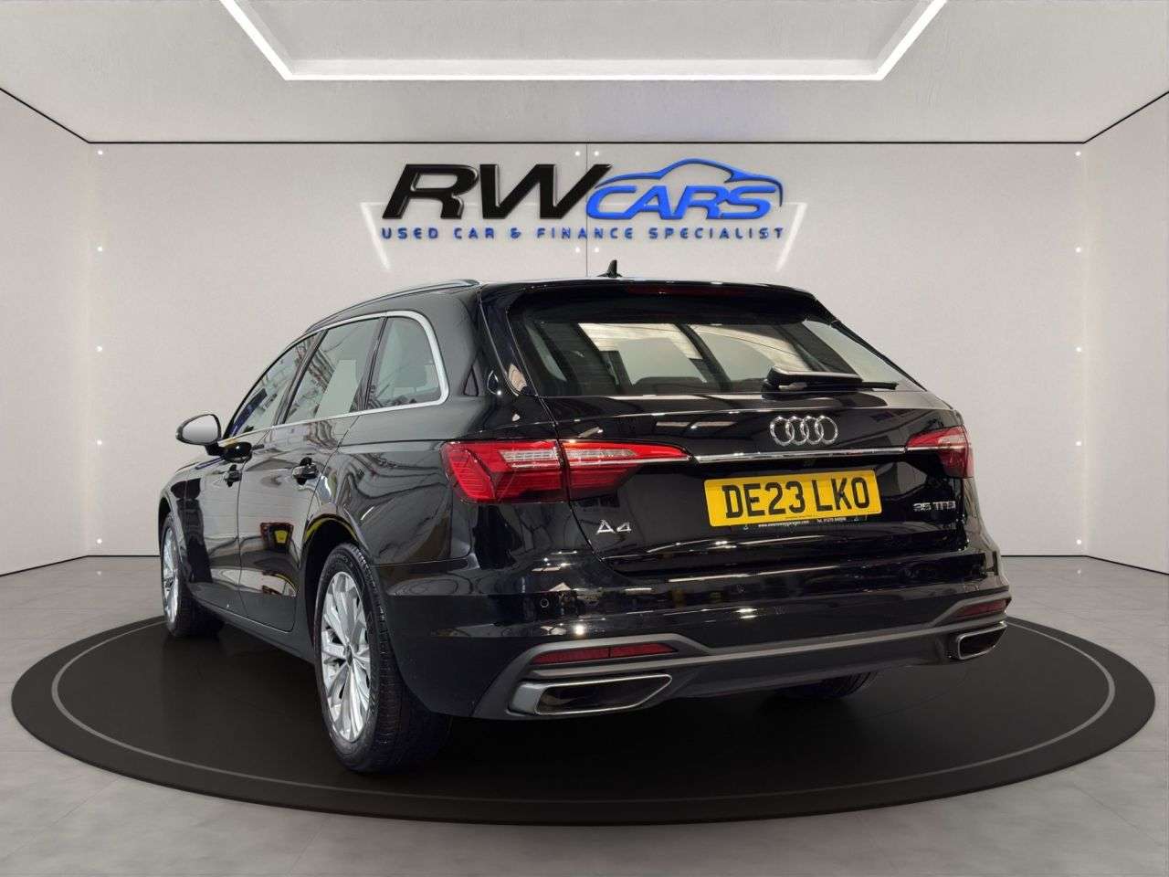 A 2023 AUDI A4 AVANT 2.0 TFSI 35 Technik Estate 5dr Petrol S Tronic Euro 6 (s/s) (150 ps) A 2023 AUDI A4 AVANT 2.0 TFSI 35 Technik Estate 5dr Petrol S Tronic Euro 6 (s/s) (150 ps)