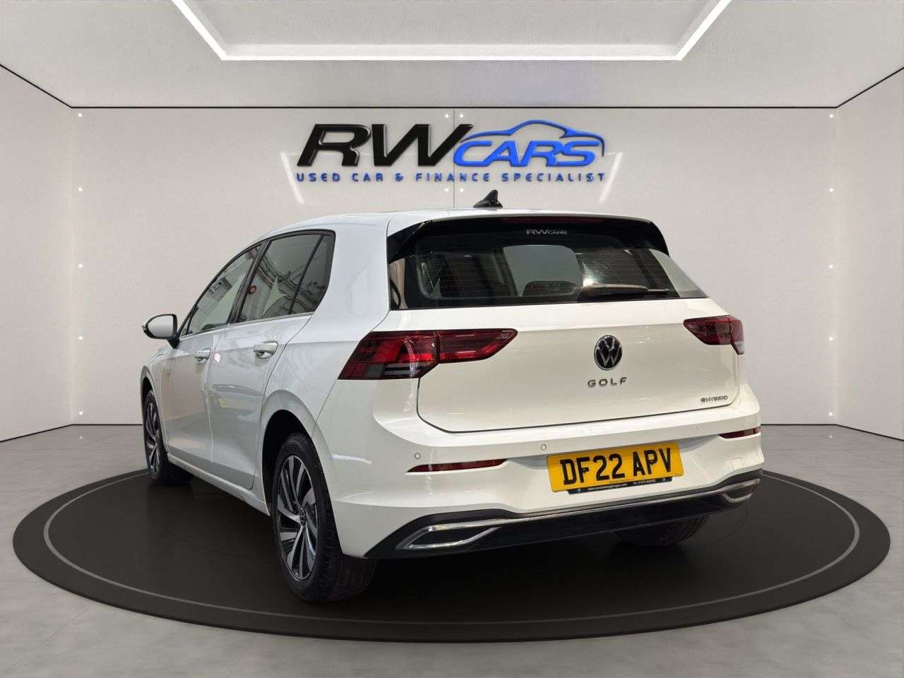 A 2022 VOLKSWAGEN GOLF 1.4 TSI 13kWh Style Hatchback 5dr Petrol Plug-in Hybrid DSG Euro 6 (s/s) (2 A 2022 VOLKSWAGEN GOLF 1.4 TSI 13kWh Style Hatchback 5dr Petrol Plug-in Hybrid DSG Euro 6 (s/s) (2
