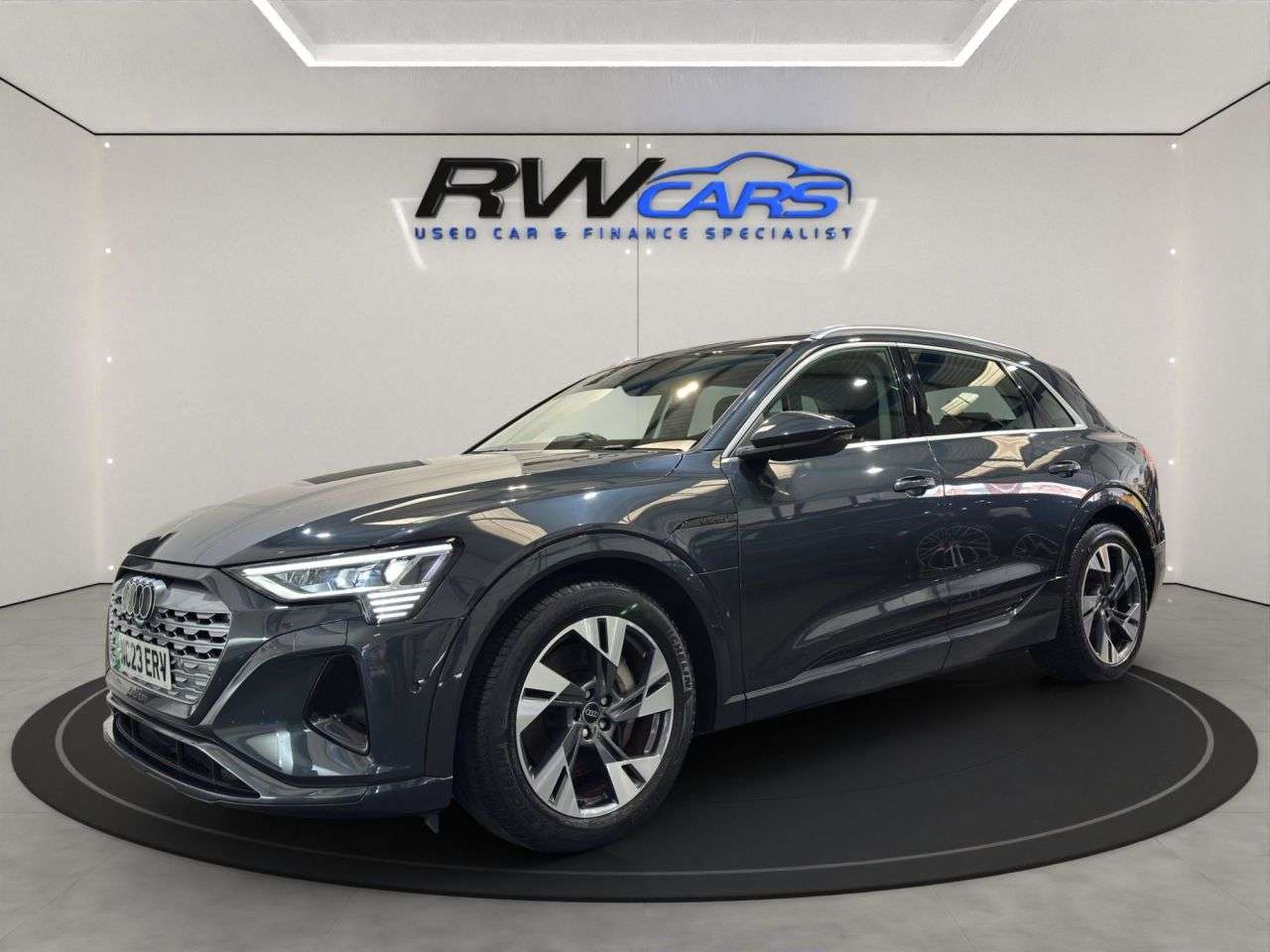 A 2023 AUDI Q8 E-TRON 50 Sport SUV 5dr Electric Auto quattro 95kWh (11kW Charger) (340 ps) A 2023 AUDI Q8 E-TRON 50 Sport SUV 5dr Electric Auto quattro 95kWh (11kW Charger) (340 ps)