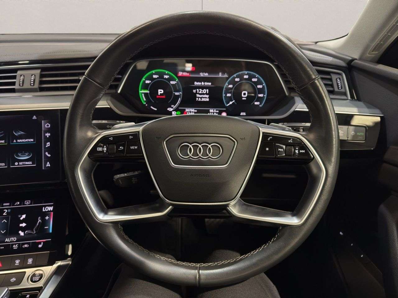 2023 AUDI Q8 E-TRON 2023 AUDI Q8 E-TRON