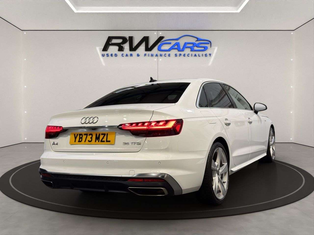 2023 AUDI A4 2023 AUDI A4