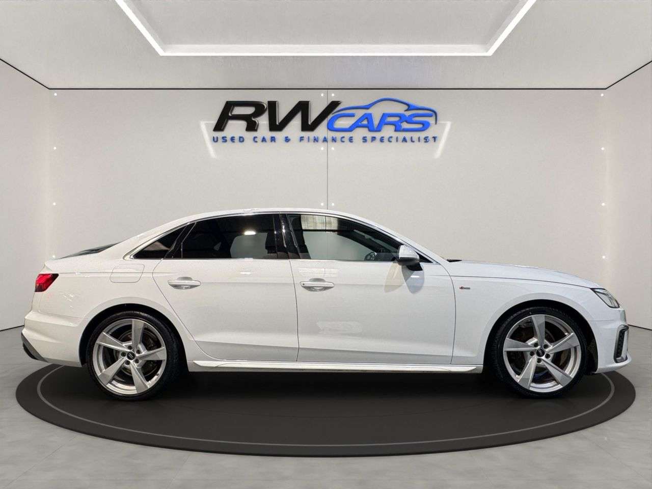 2023 AUDI A4 2023 AUDI A4