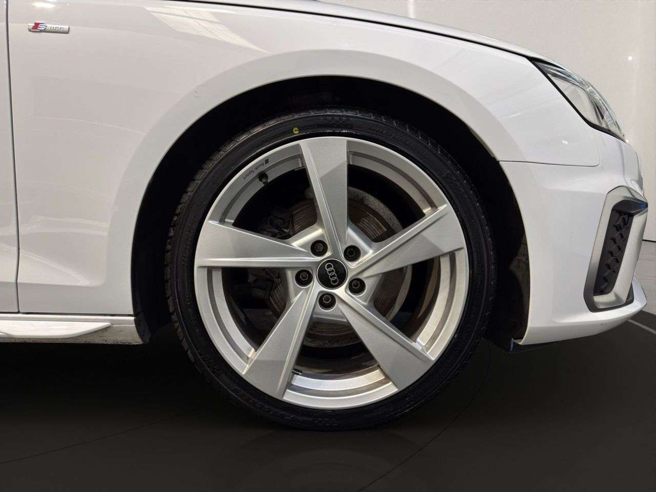 2023 AUDI A4 2023 AUDI A4