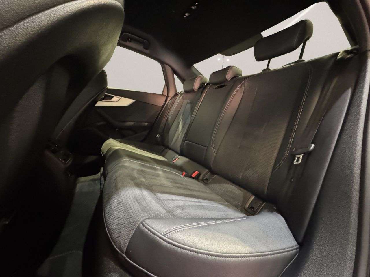 2023 AUDI A4 2023 AUDI A4