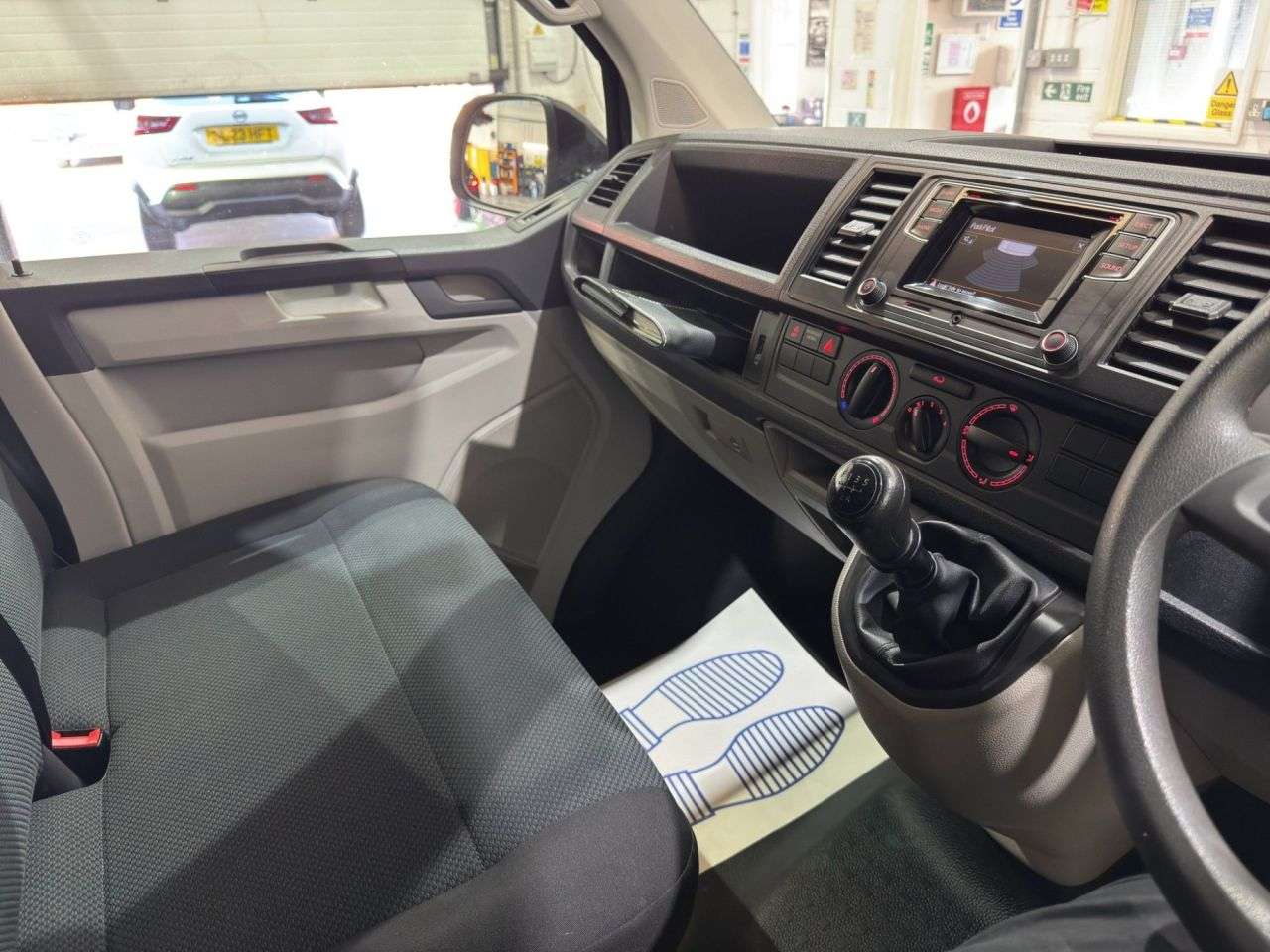2017 VOLKSWAGEN TRANSPORTER 2017 VOLKSWAGEN TRANSPORTER
