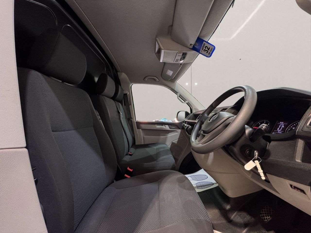 2017 VOLKSWAGEN TRANSPORTER 2017 VOLKSWAGEN TRANSPORTER