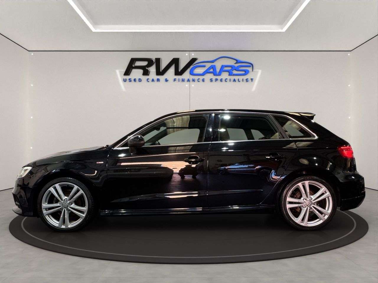 A 2018 AUDI A3 2.0 TDI S line Sportback 5dr Diesel S Tronic Euro 6 (s/s) (150 ps) A 2018 AUDI A3 2.0 TDI S line Sportback 5dr Diesel S Tronic Euro 6 (s/s) (150 ps)