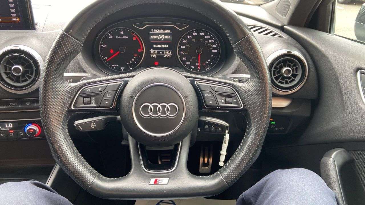 2018 AUDI A3 2018 AUDI A3