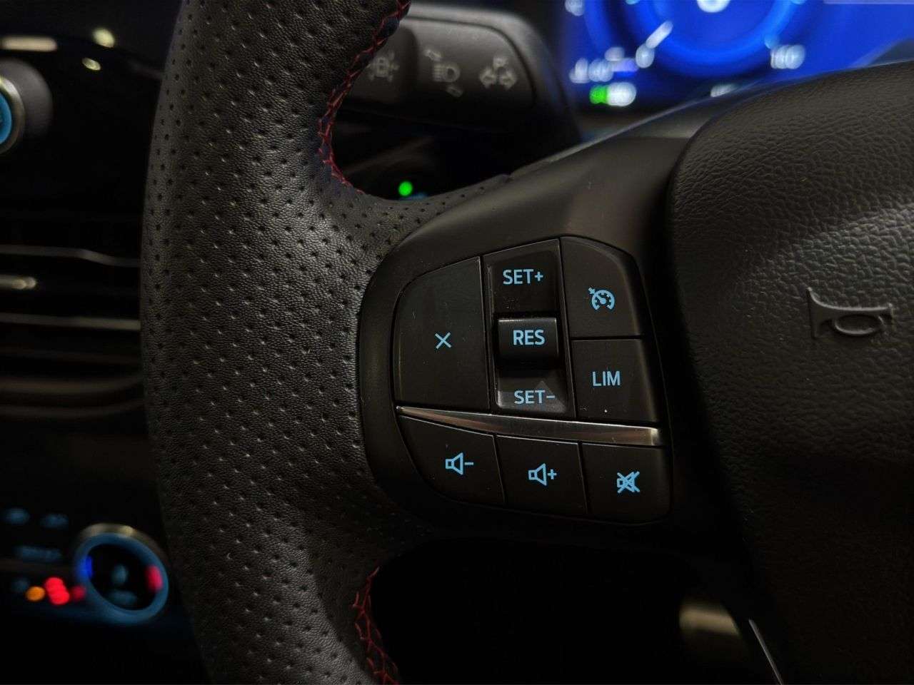 2023 FORD KUGA 2023 FORD KUGA